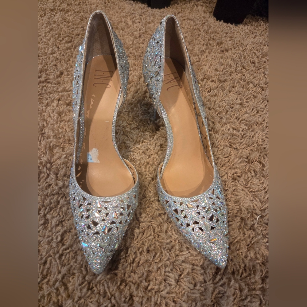 INC International Concepts Silver Glitter Heels Sz 9.5, Like New